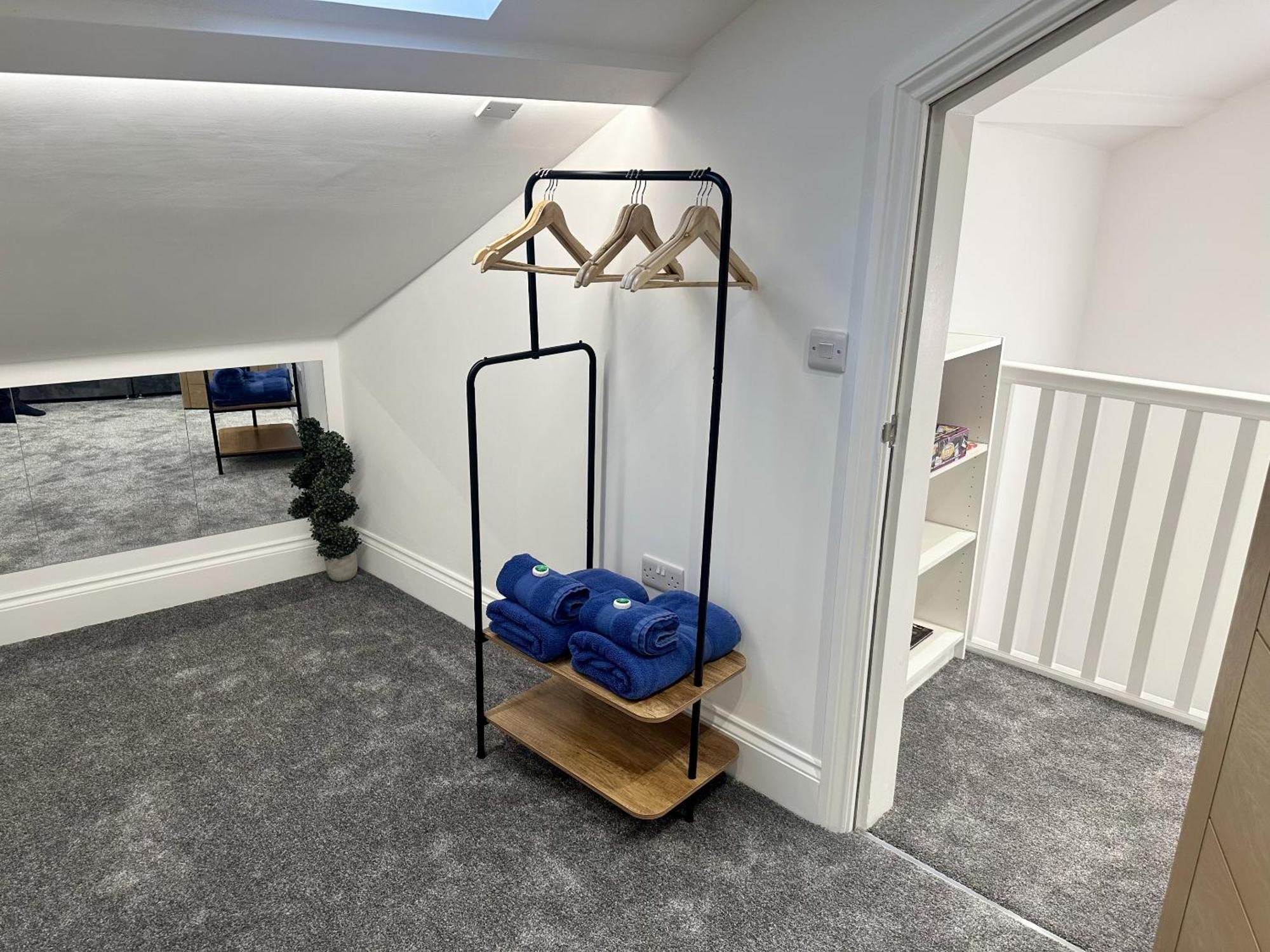 The Crown View - Luxury Apartment - Free Parking Nearby Χαρογκέιτ Εξωτερικό φωτογραφία